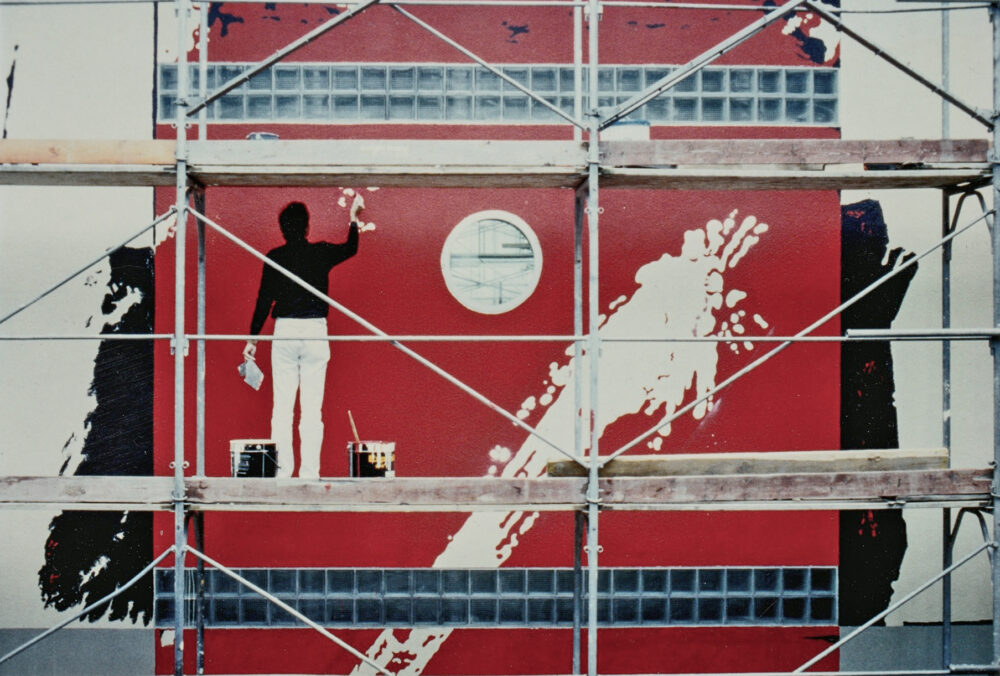 «The Art of the T» /  Aeschenvorstadt 54 Basel / Wandgemälde (Ausschnitt) / H 20 m B 14,5 m / 1990