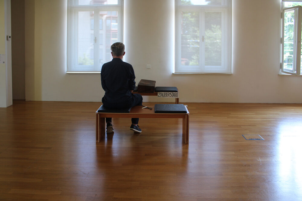 4f22aef56e4c direktormewop