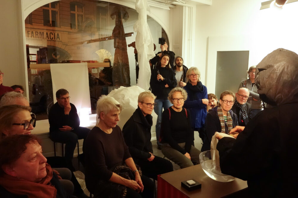 Alexandra Performance 02